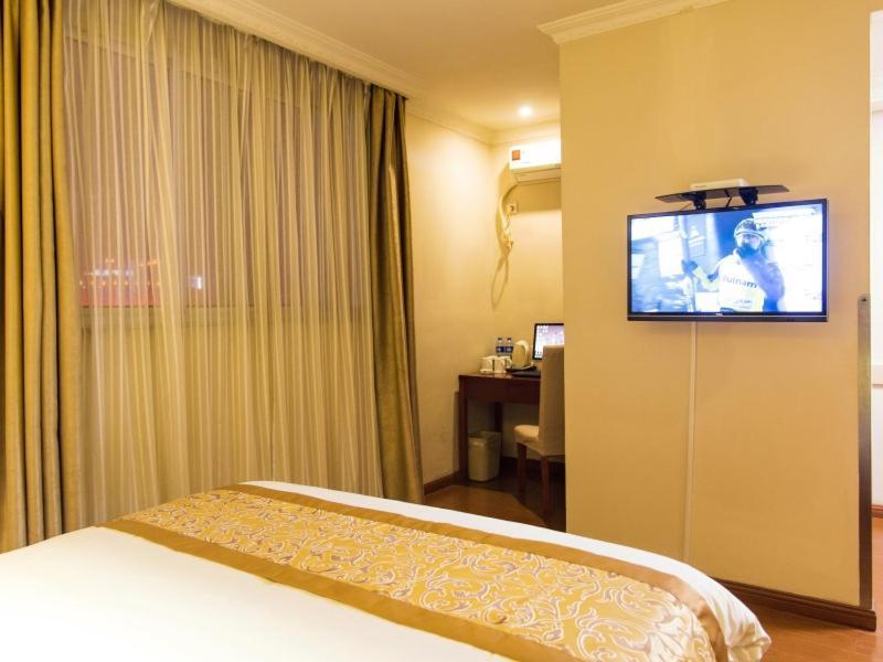 Greentree Inn Jiangsu Taizhou Jingjiang Bus Station Express Hotel Exterior foto
