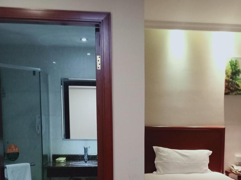 Greentree Inn Jiangsu Taizhou Jingjiang Bus Station Express Hotel Exterior foto
